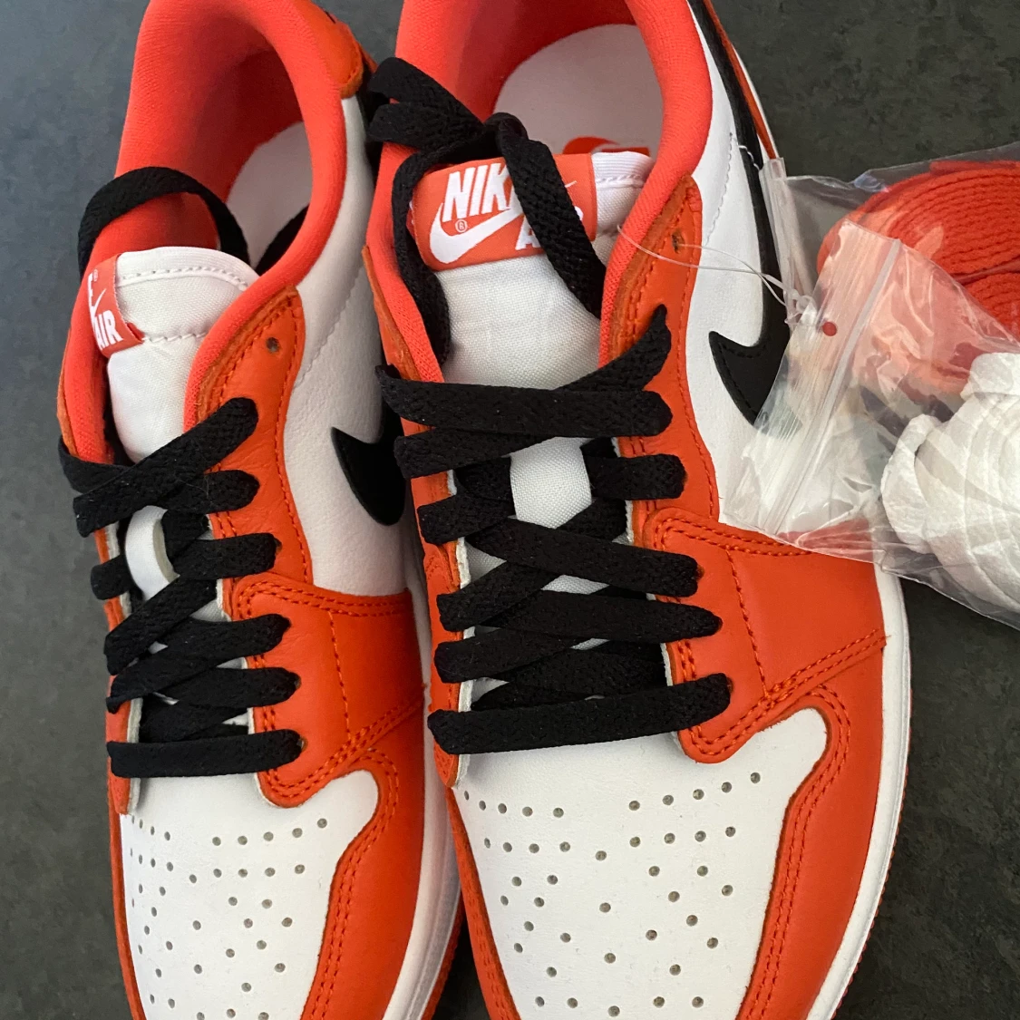 Jordan 1 OG low - starfish - 90