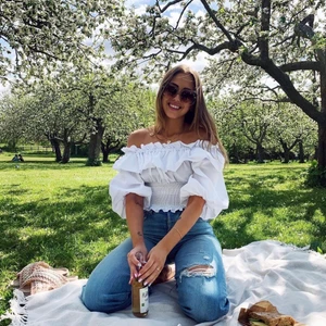 Blus  - Blus från Zara i storlek L. (Lånade bilder)  🧚🏼