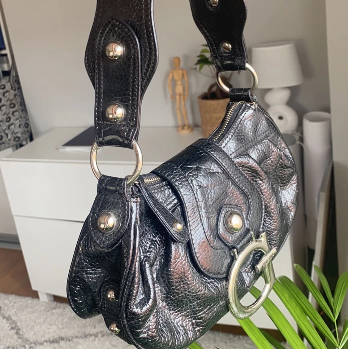 Guess väska - 90