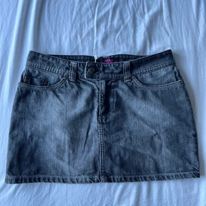 Lågmidjad jeanskjol - Low Rise jeans kjol strl 36! Superfint skick!!!💛💛 