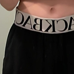 Ett par back byxor  - Nypris 1000kr säljer för 300🥰