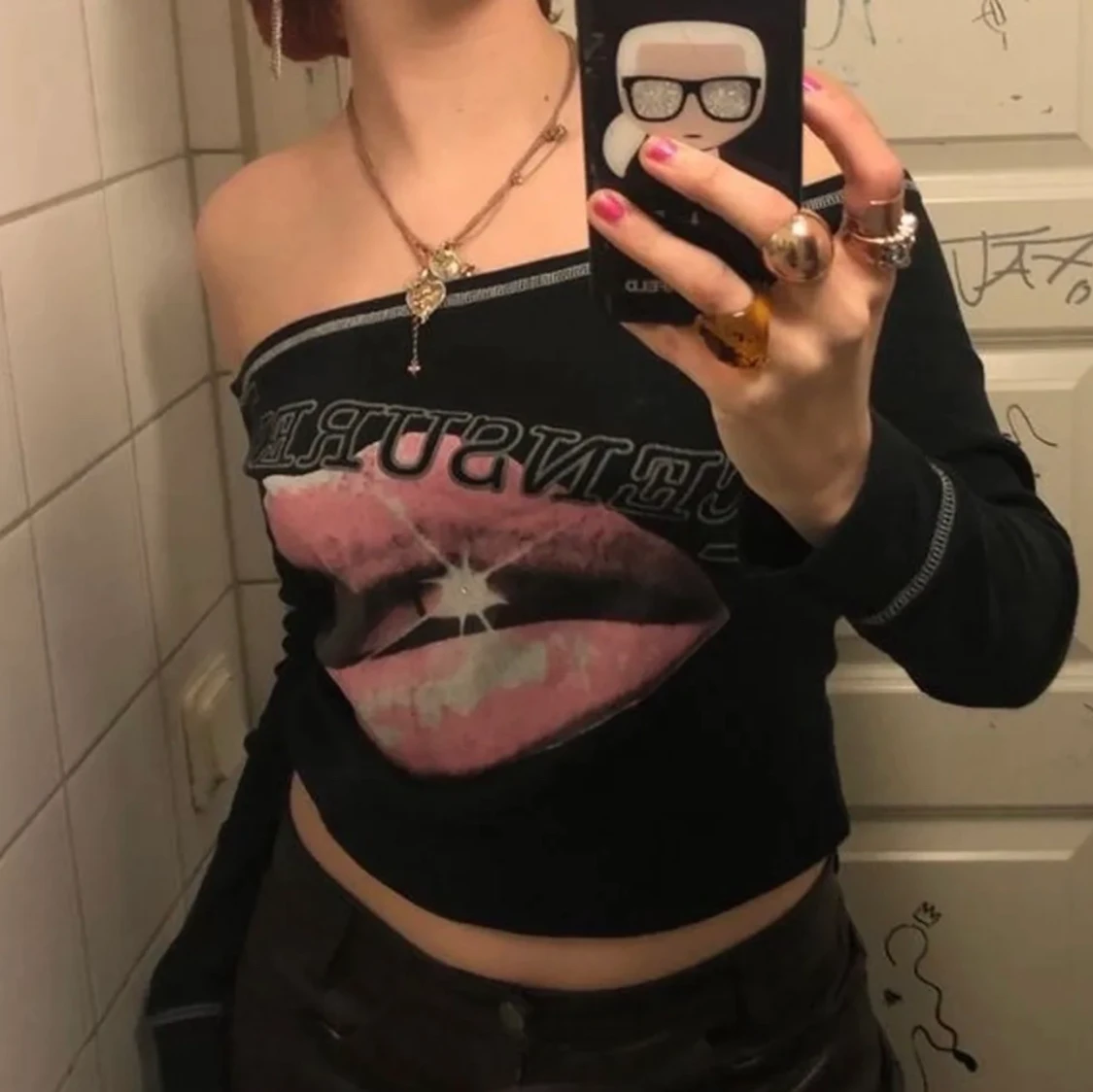 Off-shoulder tröja - 90