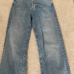 Y2k byxor  - Jätte fina byxor har bara använt dom 3 gånger