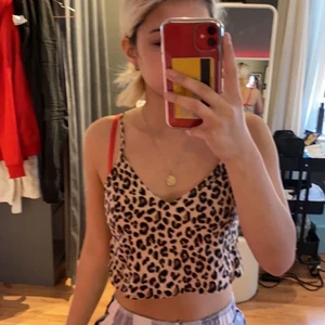 leopard linne - en dress som jag har sytt till ett linne