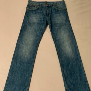 Boss jeans strlk 34/32 - Hugo boss jeans som är gamla men i väldigt bra skick