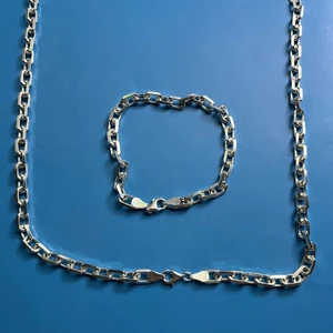 Silverkedja och armband  - Äkta silver med stämpel 925 på Mer information bara skriv! 