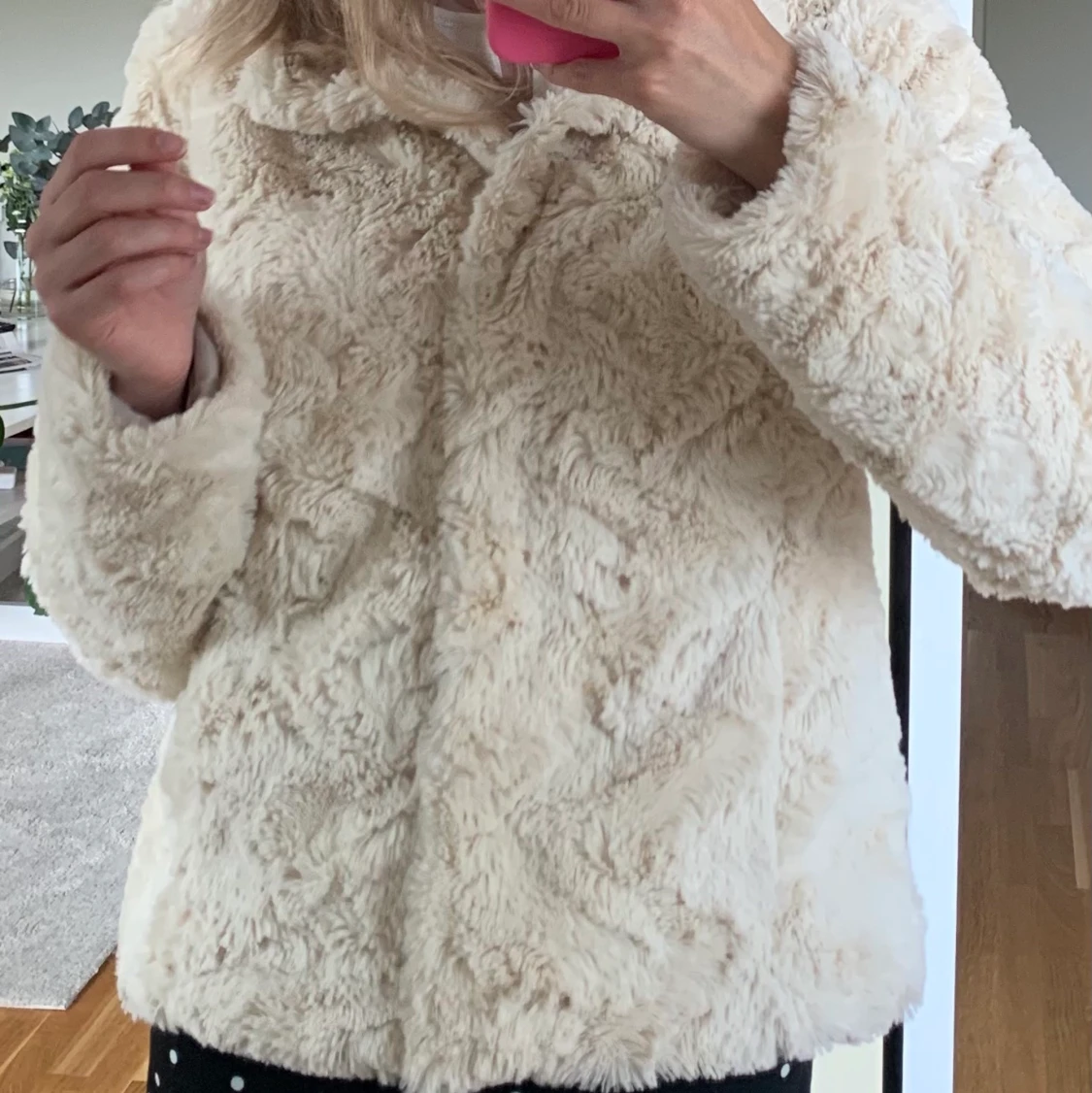 Fluffig jacka från vero moda