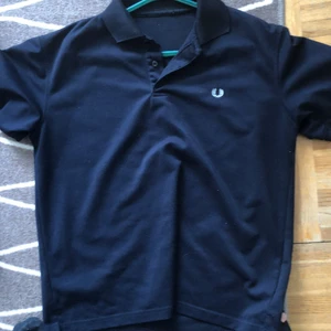 Fred perry skjorta - Fred Perry skjorta ok skick.