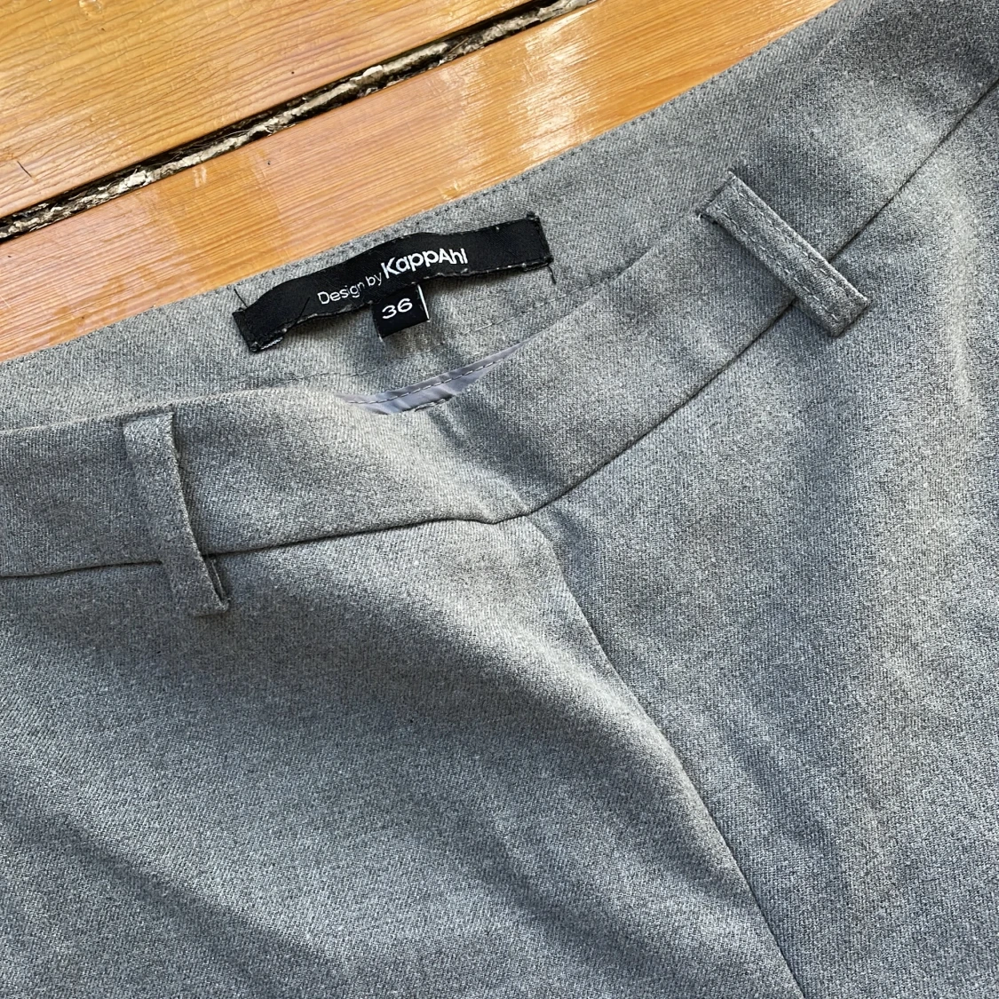 Gråa kostym byxor  - 90