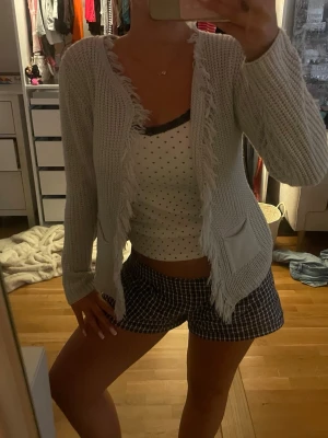 Snygg kofta  - Jätte fin 