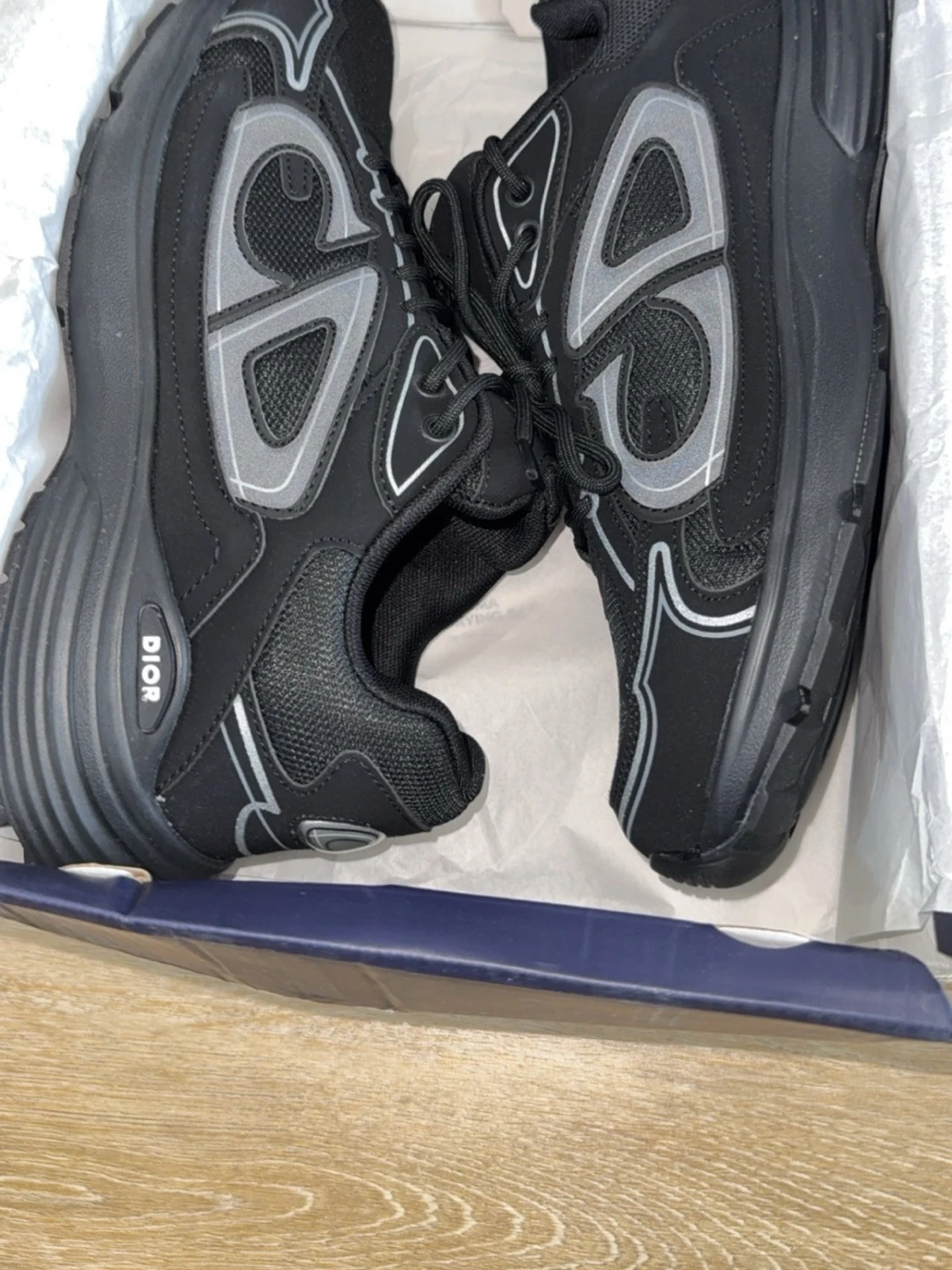 Svarta chunky sneakers med vita detaljer - 1