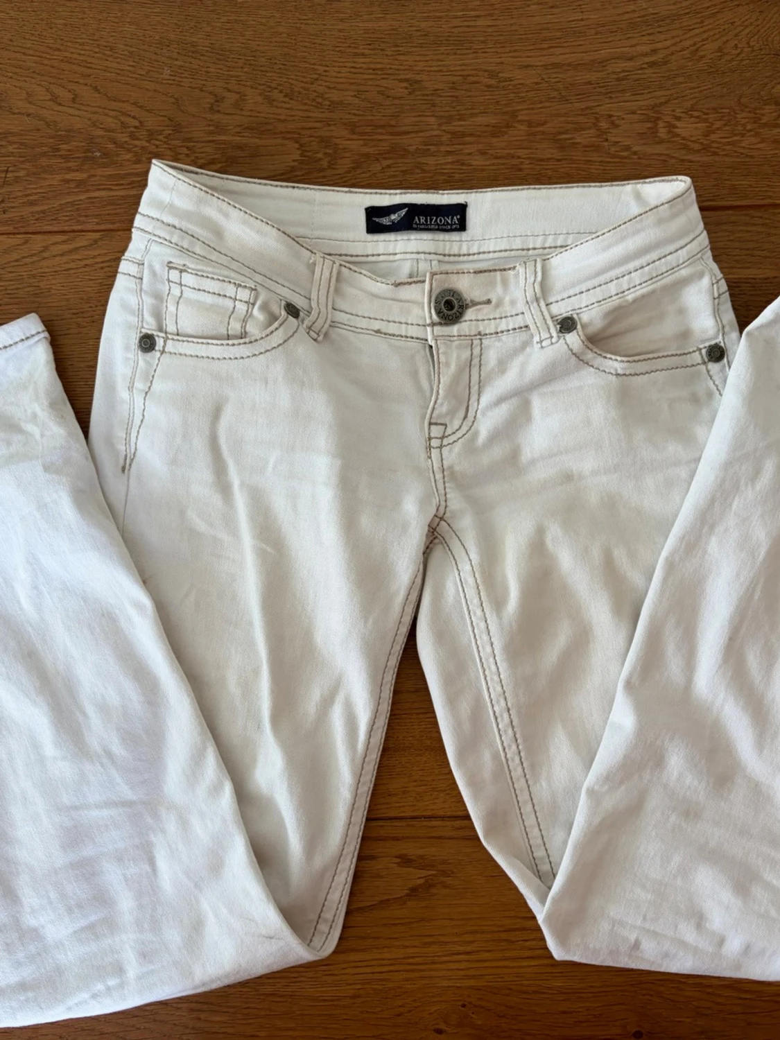 Vintage Lågmidjade bootcut jeans med fickor - 1