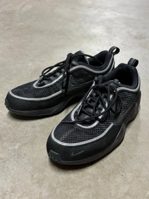 Nike Sneakers - Använda fåtal gånger