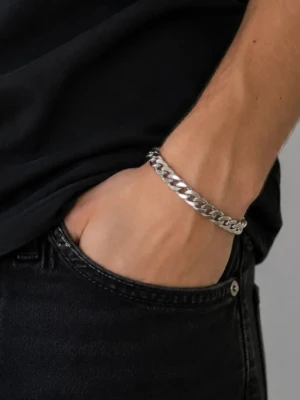 Herrarmband  - Herrarmband – stilrent och minimalistiskt. Längd-20,5cm. Kedjetjocklek-9mm 