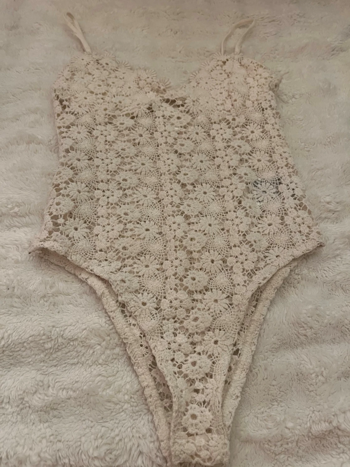 Krämvit spetsbody från H&M XS