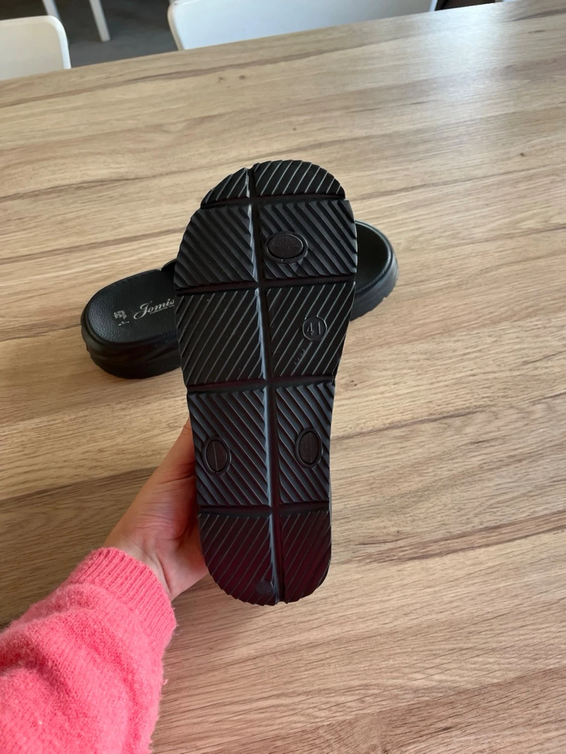 Svarta sandaler med glittriga band - 2