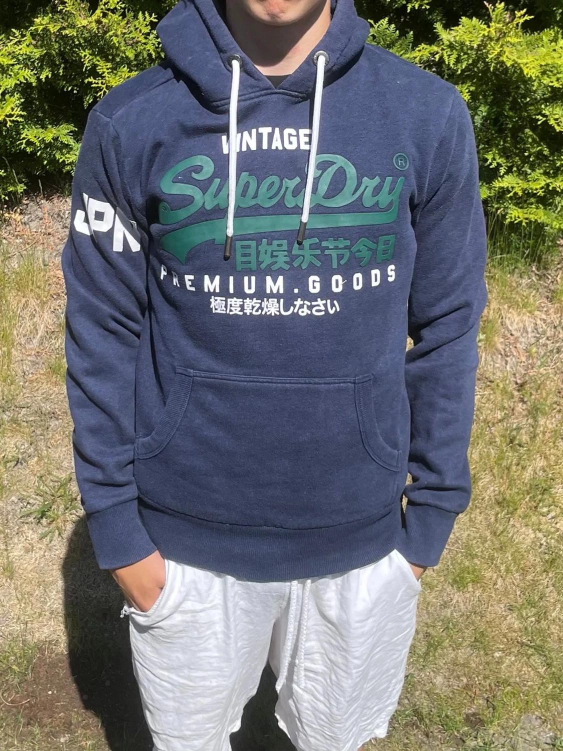 Blå Superdry hoodie med tryck