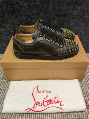 Christian Louboutin skor 