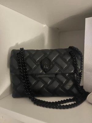 Kurt Geiger - Säljer min jättefina Kurt Geiger väska💞 pris kan diskuteras vid snabb affär