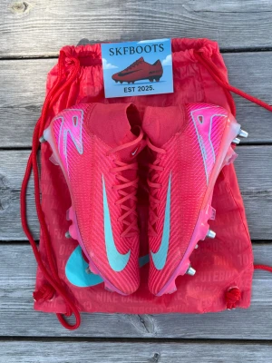 Nike Mercurial Superfly SG - Skick 9.5/10 ( använda i 30 min ) skopåse medföljer🎒