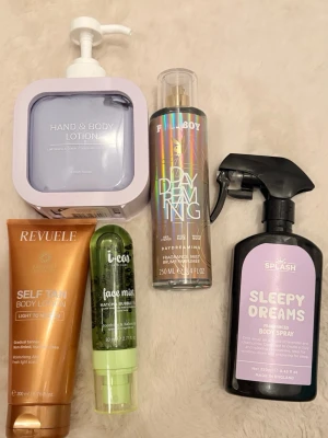 Blandat för huden - Body mist, brun utan sol , bodylotion, face mist. Inget är använd, bara test sprayat body misten.