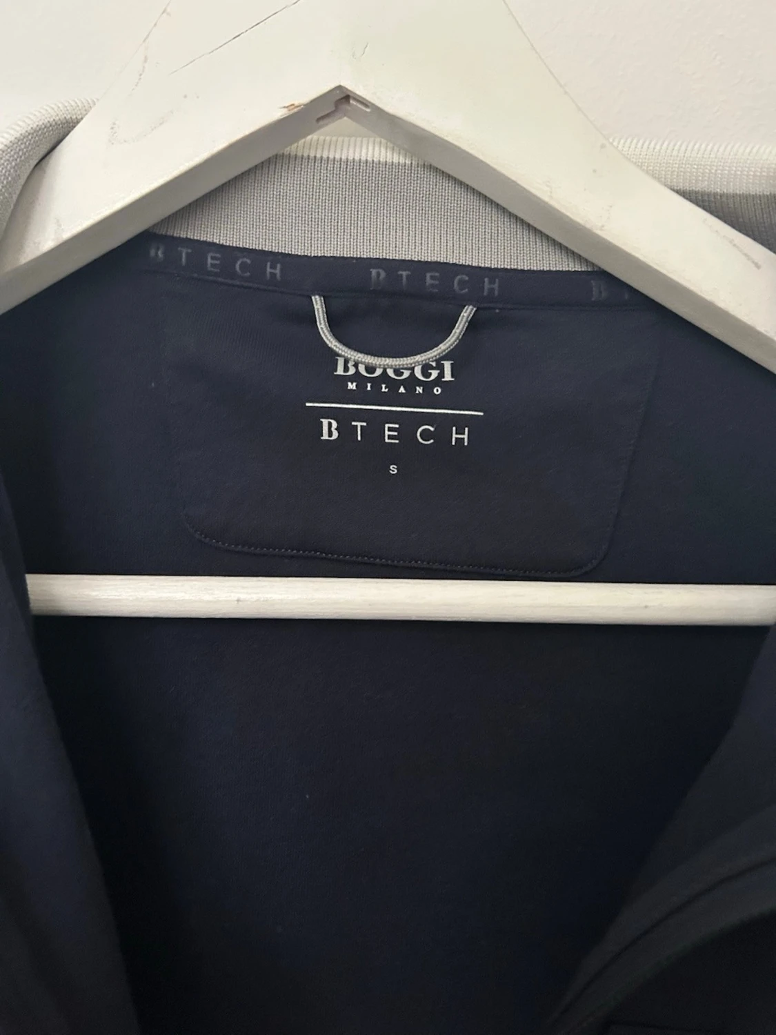 Svart jacka från Buoggi Milano BTECH - 1