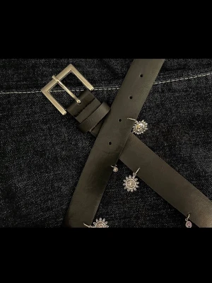Belt. - Unique belt, upcycled by LA.Noir Archive.