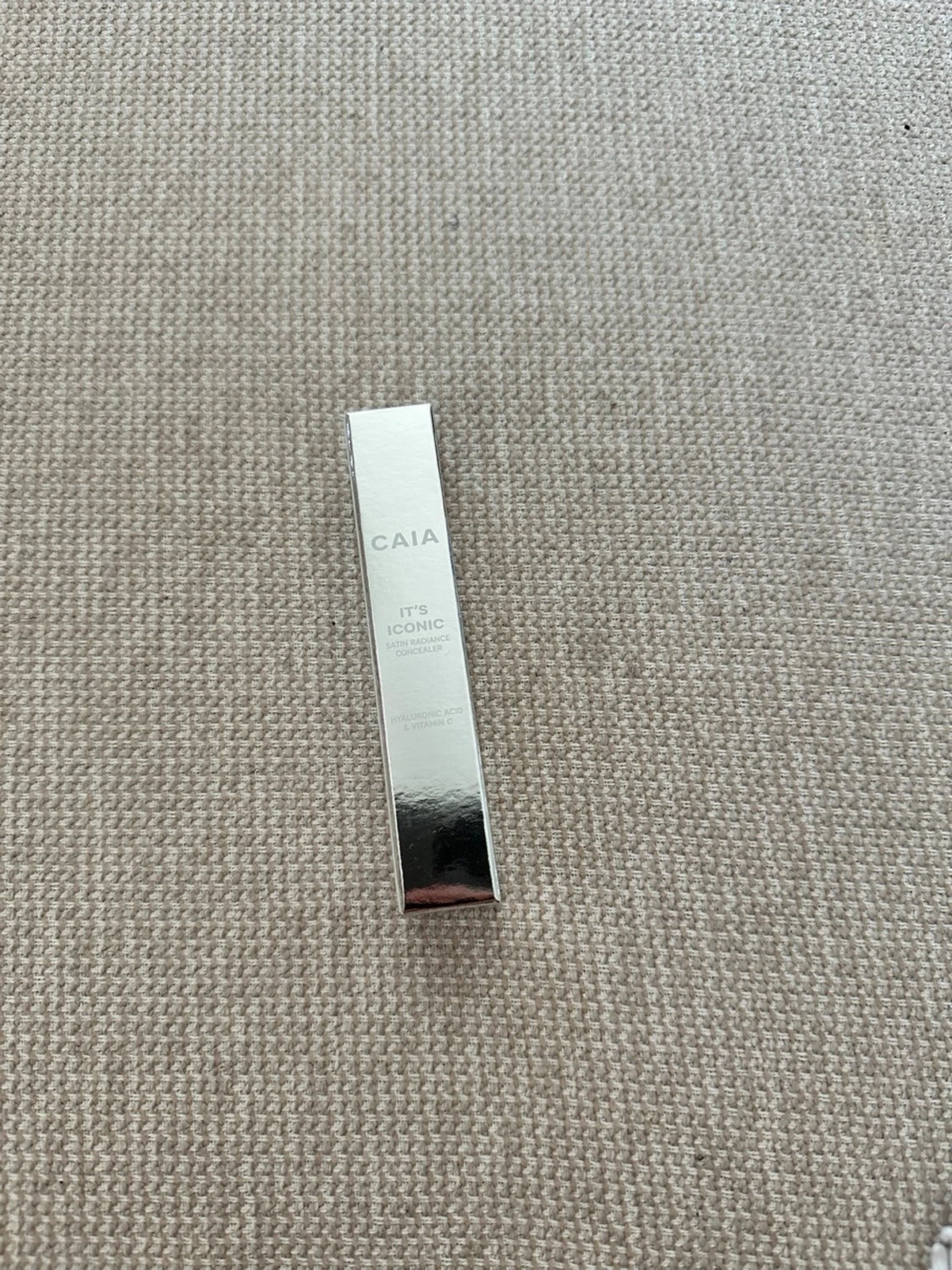 CAIA It's Iconic Concealer 1N