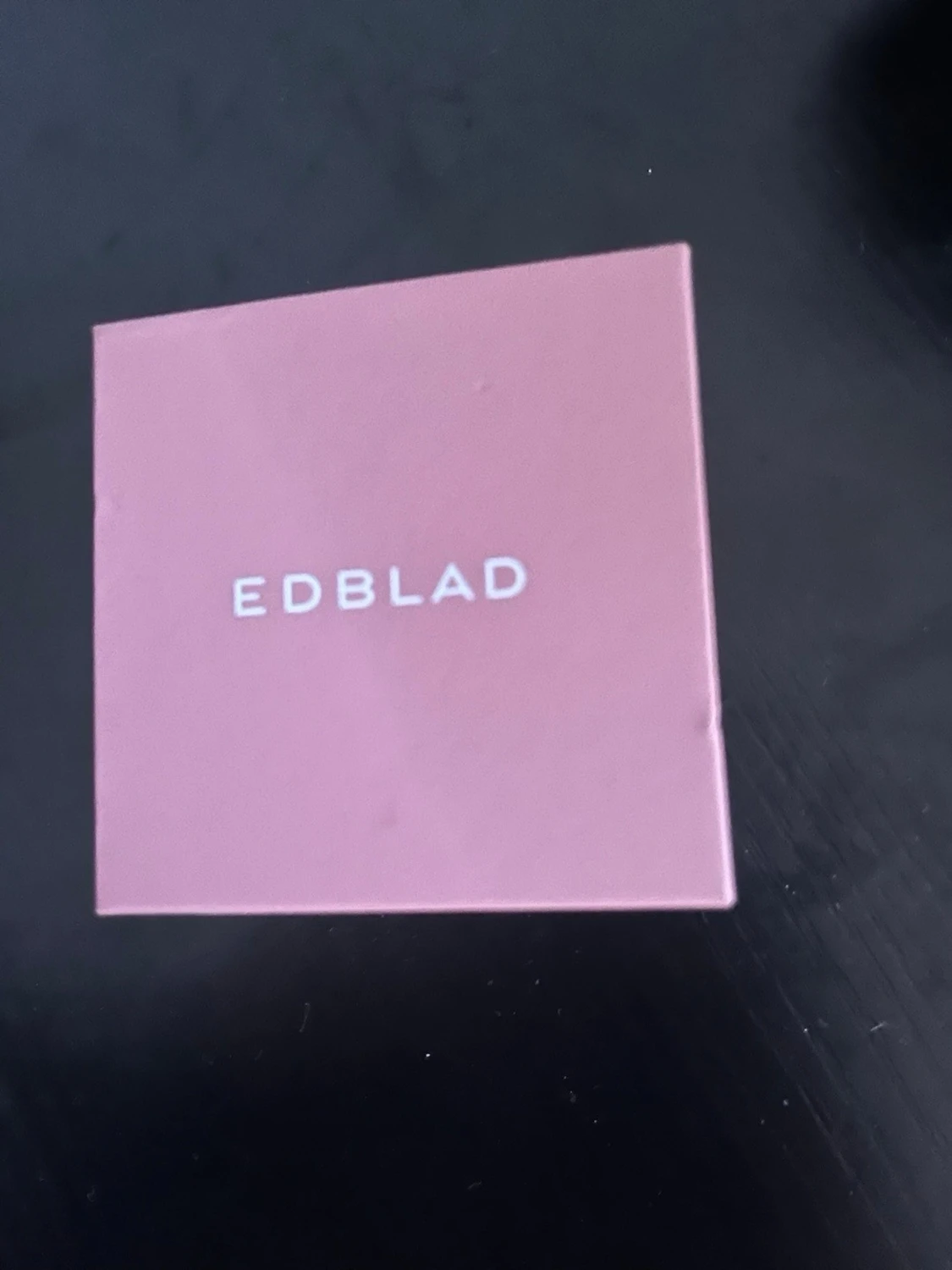 Guldfärgat kedjearmband från Edblad - 2