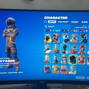 OG Fortnite Konto - Säljer ett nfa OG Fortnite-konto med massor av unika och sällsynta skins, pickaxes, danser, gliders och backplings. Har slutat spela så därför säljer jag detta. Det är bara att komma med frågor om man undrar något