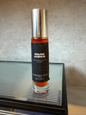 Thomson Carter: Rouge Avenue - 10ml. Ny, utan förpackning.