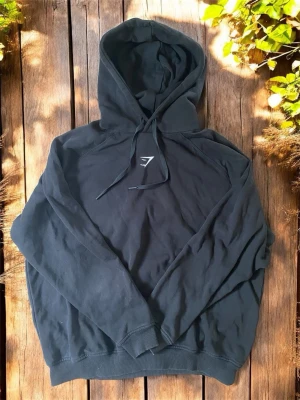 Gymstark hoodie - Fint skick och redo att användas för en ny ägare! 