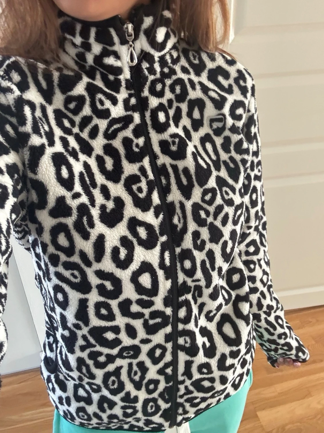 Leopardmönstrad ziptröja - 3