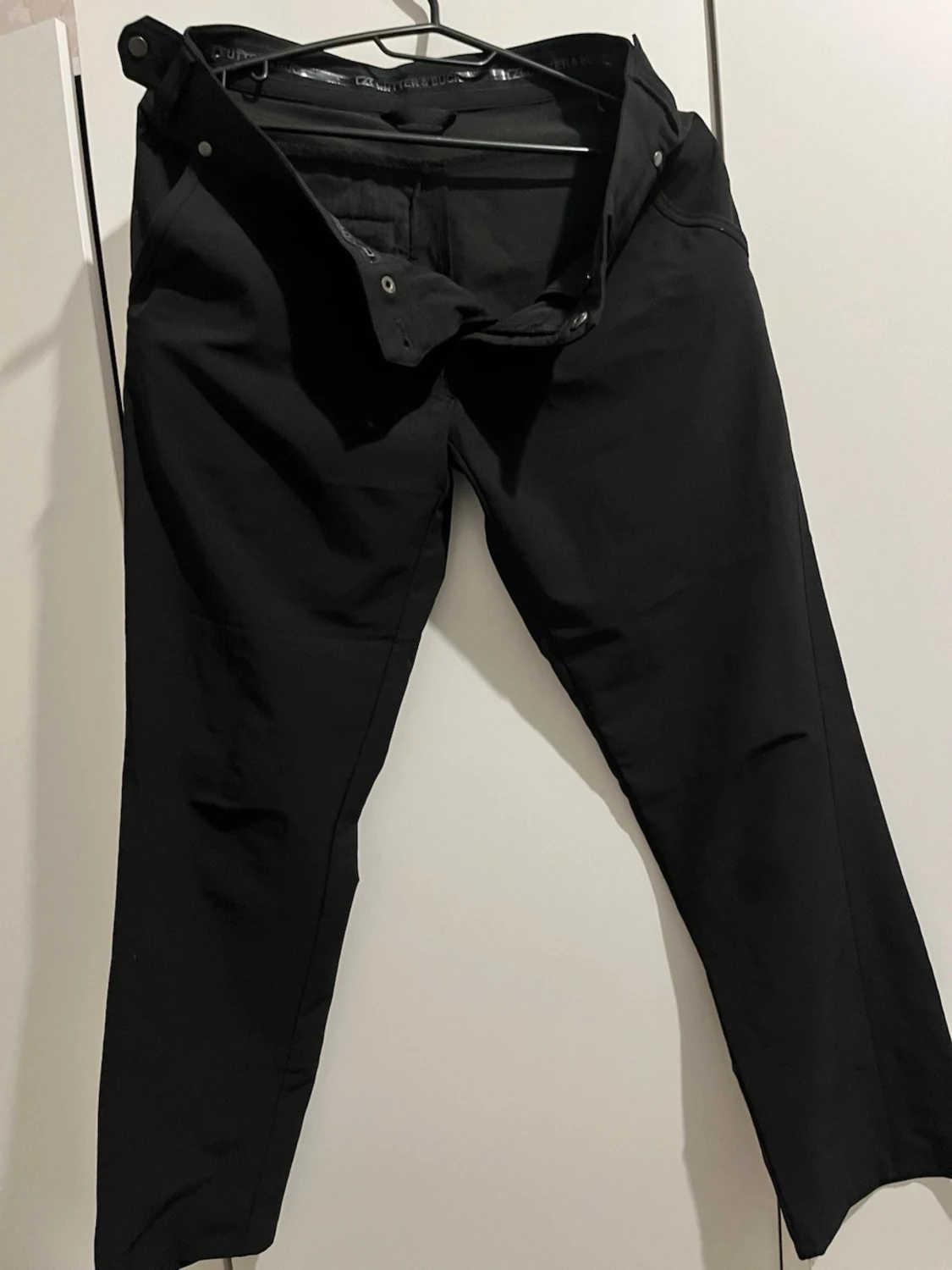 Svarta slim fit jeans