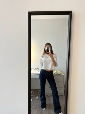 Highwaist jeans❤️ - Säljer ett par snygga Highwaist jeans som har en väldigt bra passform och kvalité❤️
