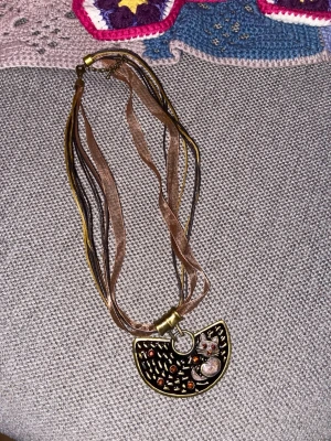 Vintage halsband- boho - katt - Super gulligt boho halsband 