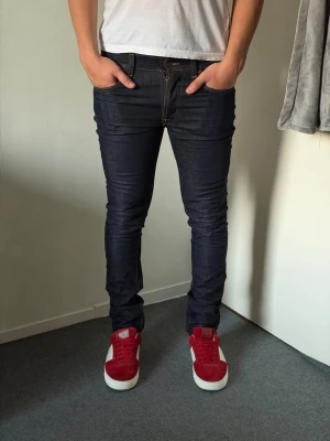 Nudie jeans| 31/32 (7N) - Bra skick! Dm vid frågor 