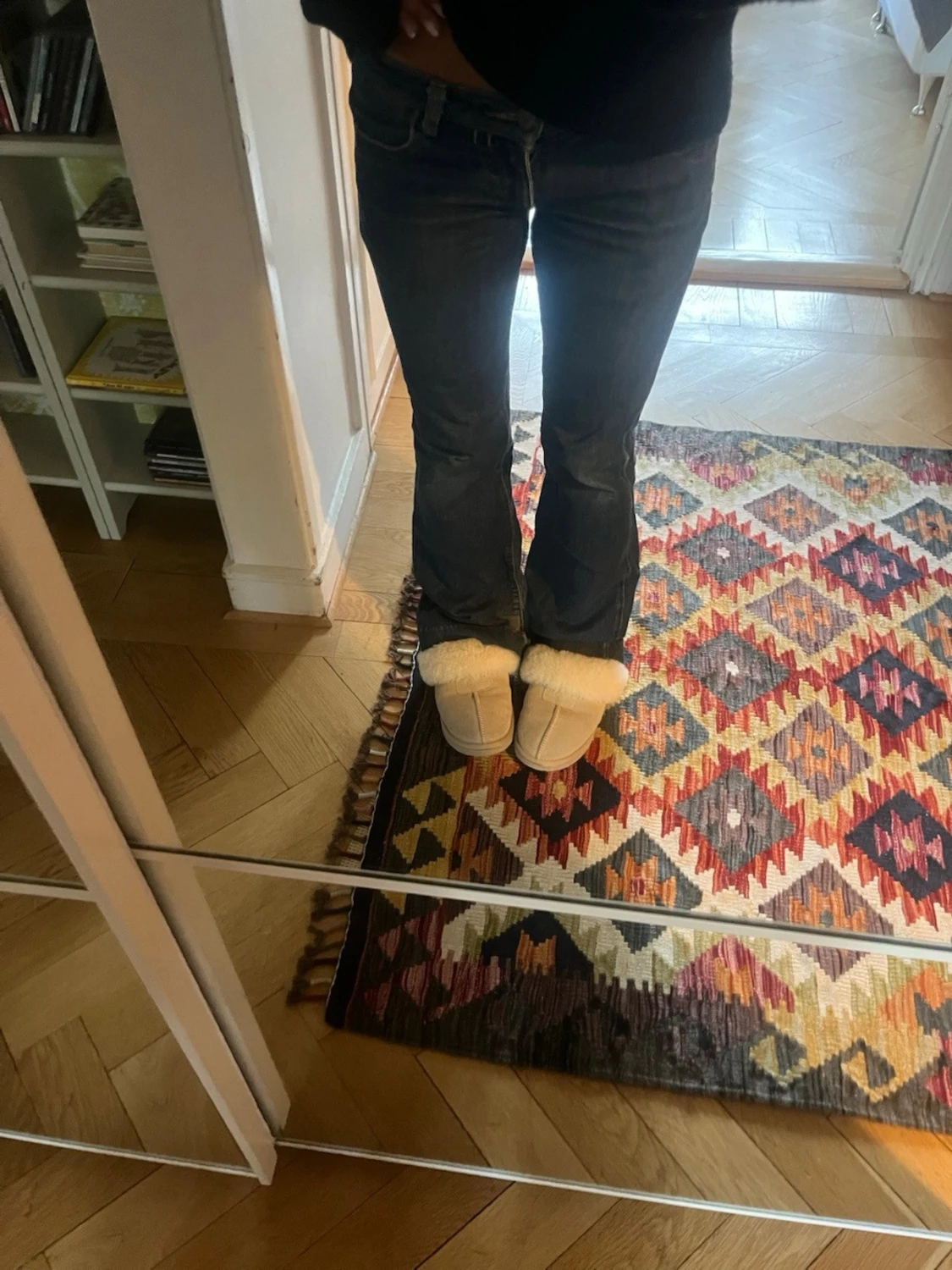 Mörkblå bootcut jeans