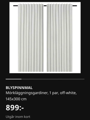 mörkläggningsgardiner 4 längder - Säljer 4 längder mörkläggningsgardiner, storlek 145x300 cm. Gardinerna har en klassisk, rak form med veckad ovankant och passar perfekt för att skapa ett mörkt och mysigt rum. Materialet är tjockt och tätt för att blockera ljus. 