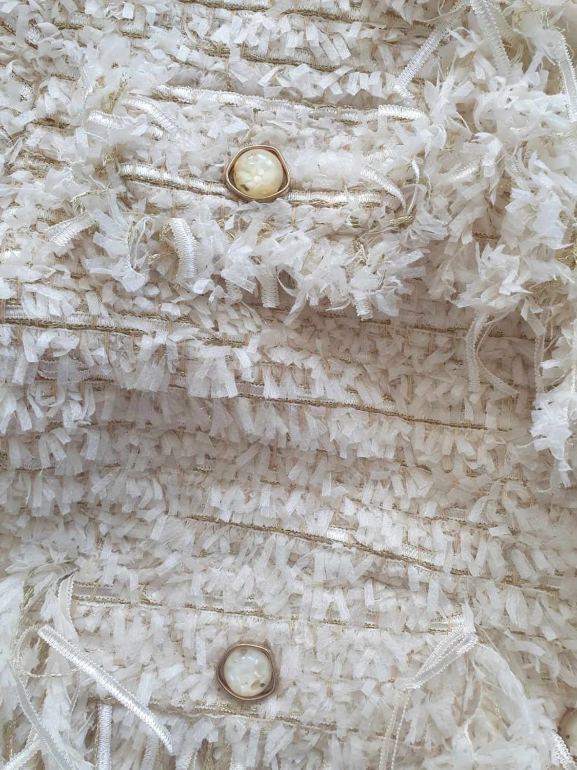 Beige bouclé cardigan med fransar - 5