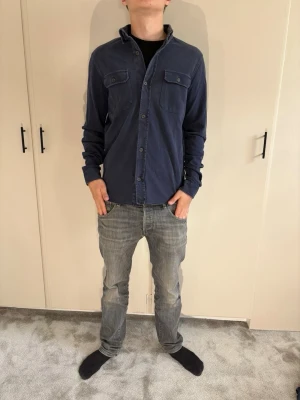 Massimo Dutti Overshirt - Storlek: M || Skick: Mycket bra || Nypris: Ca 1499kr || Liknande produkter på profilen 🎉