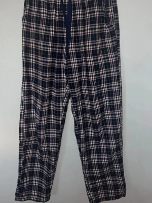 Pyjamasbyxor - Rutiga pyjamasbyxor 