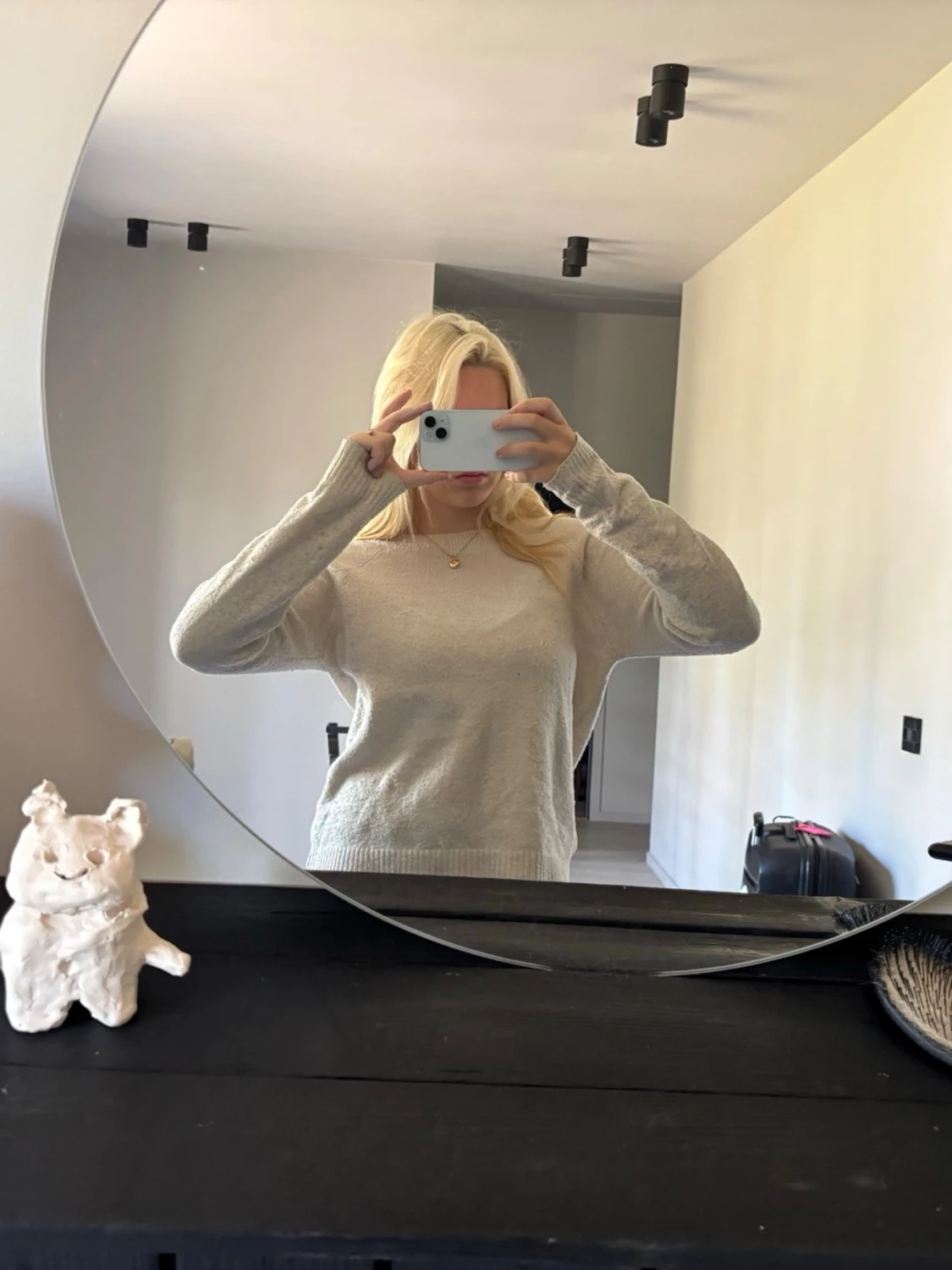 Beige stickad tröja - 1