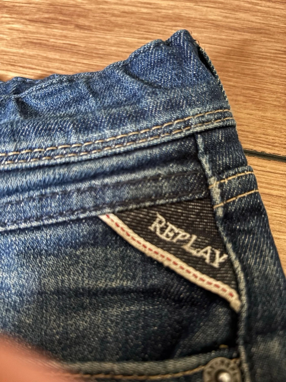 Mörkblå Replay jeans med raka ben - 1
