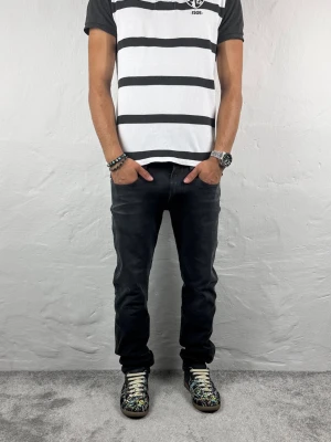 Replay jeans  - Ett par riktigt snygga jeans från replay i storlek W31 L30 i modellen Anbbas Hyperflex