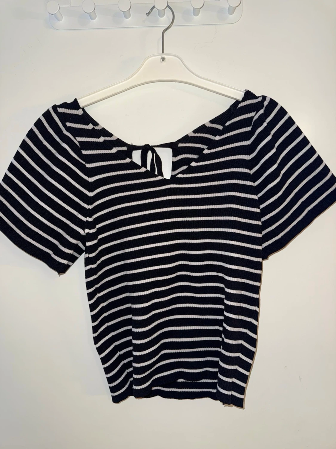 ONLY Randig offshoulder topp svart/vit - 1