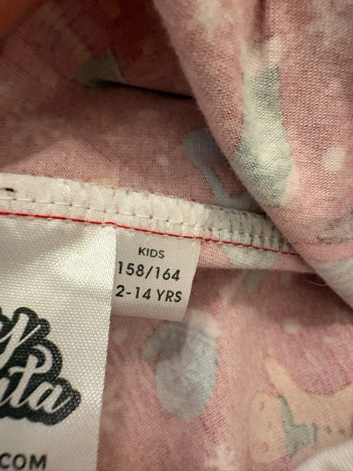 Röd julpyjamas med mönster - 5