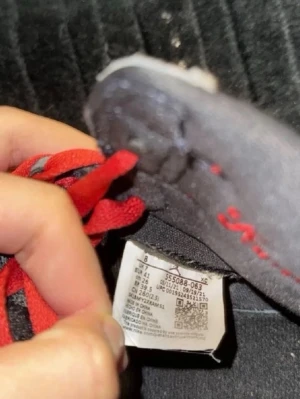 Nike Air Jordan 1 bred pattent - Storlek 41