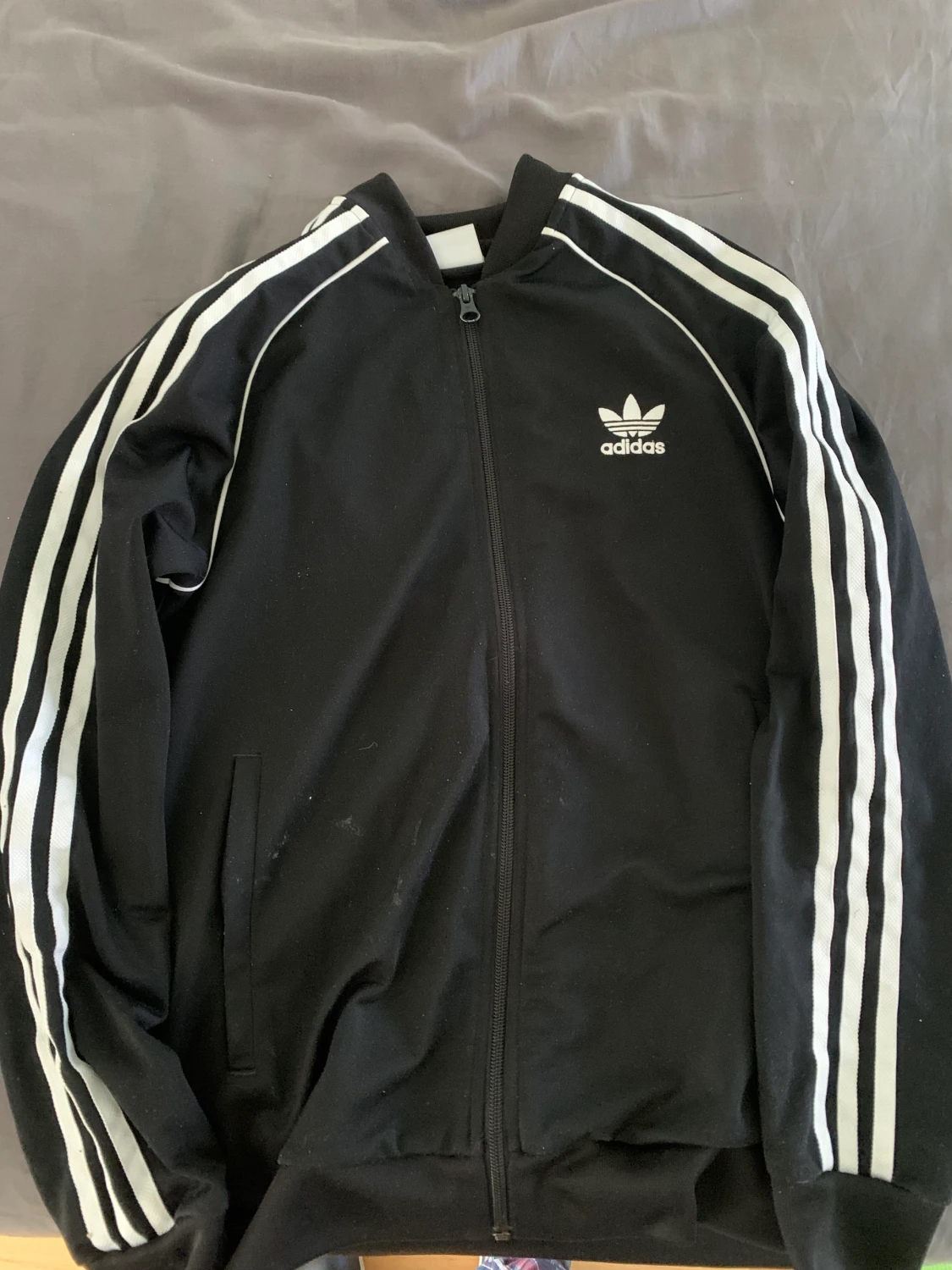 Billiga märkeskläder  - 90