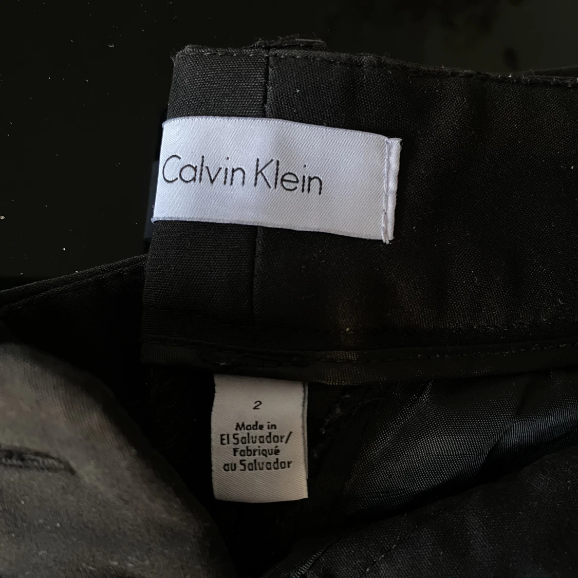 Svarta kostymbyxor från ck - 90
